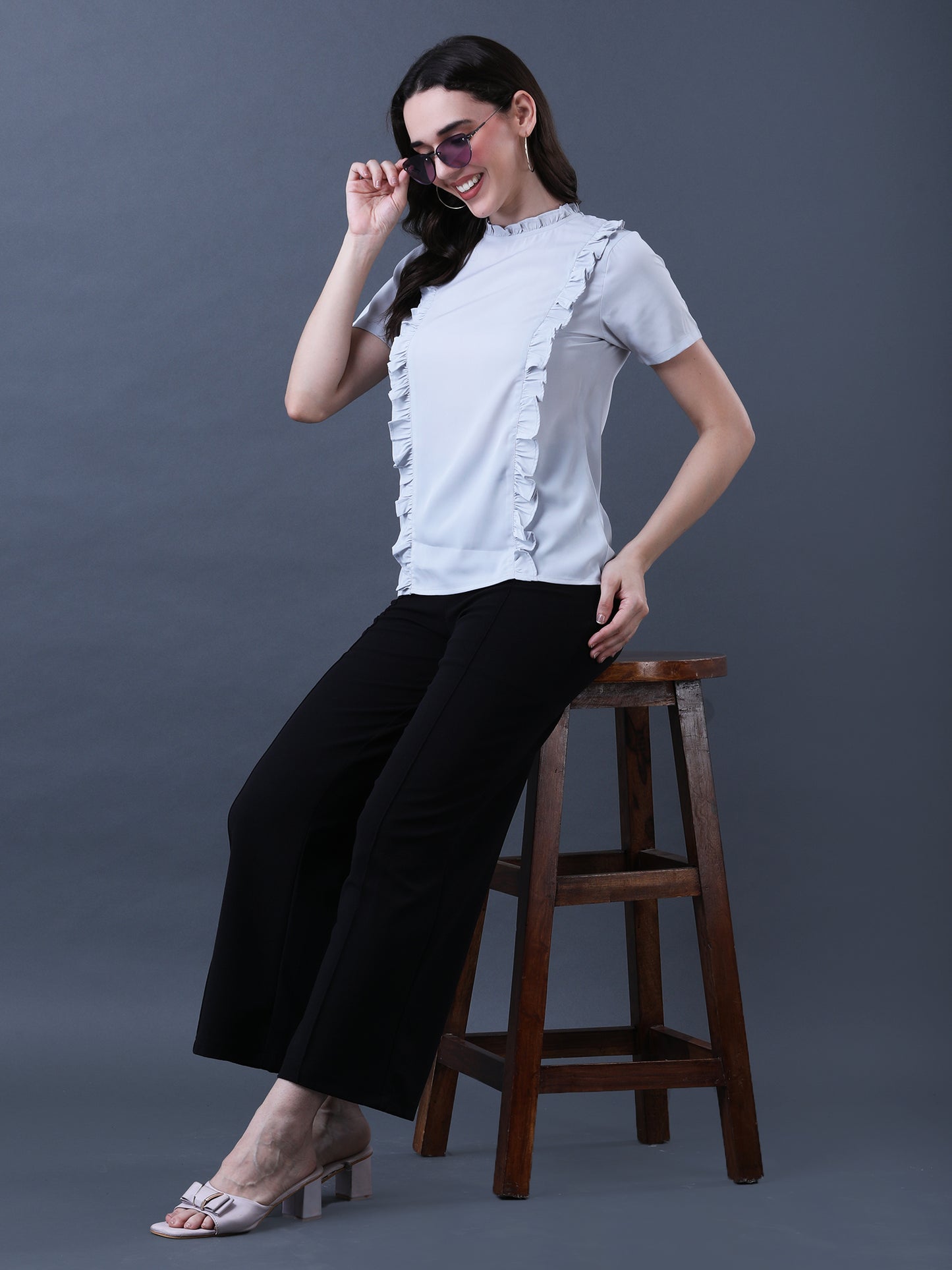 Women's Light Grey Ruffled Short Sleeve Top