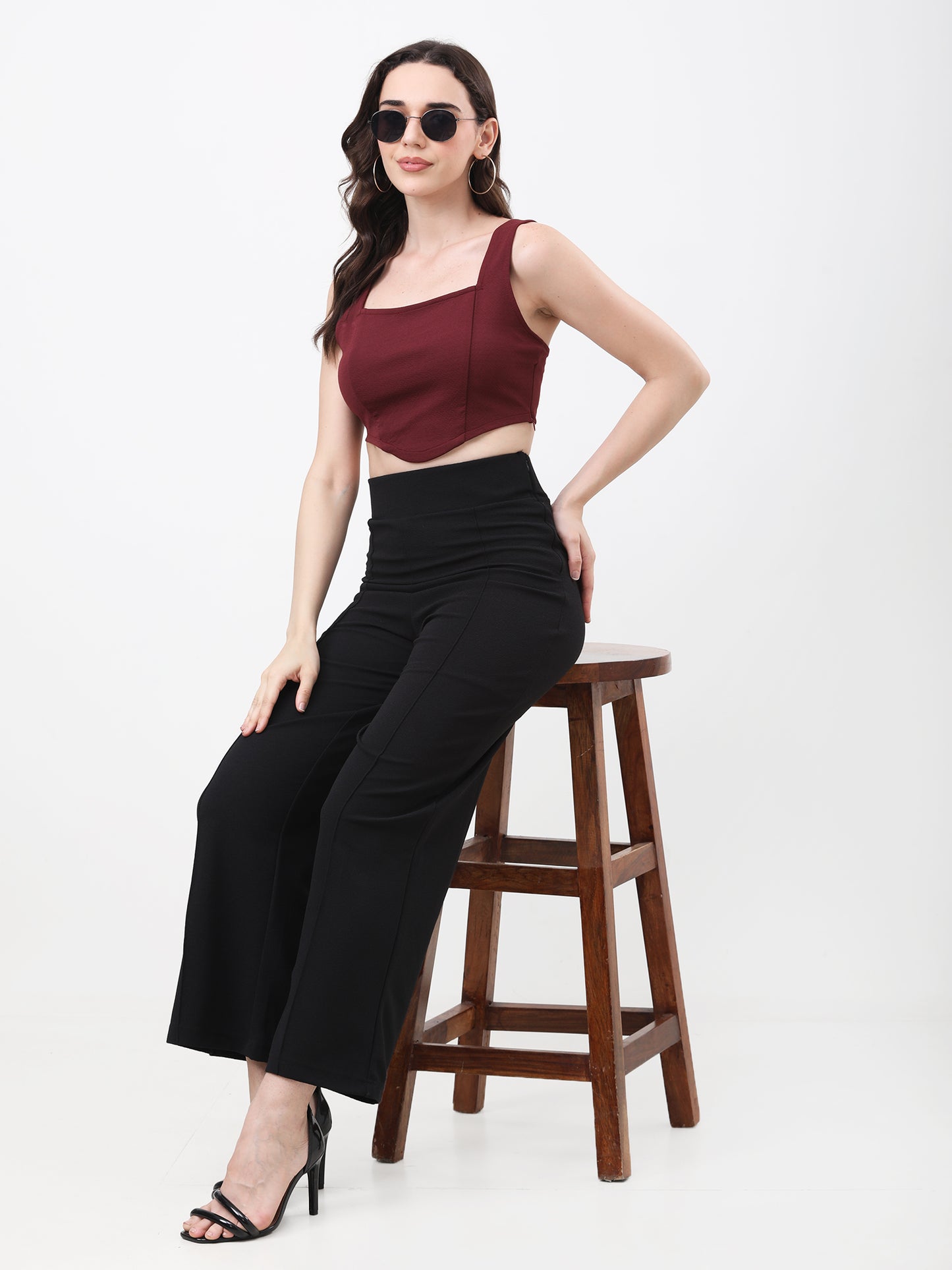 Women's Maroon Scoop Neck Sleeveless Crop Top