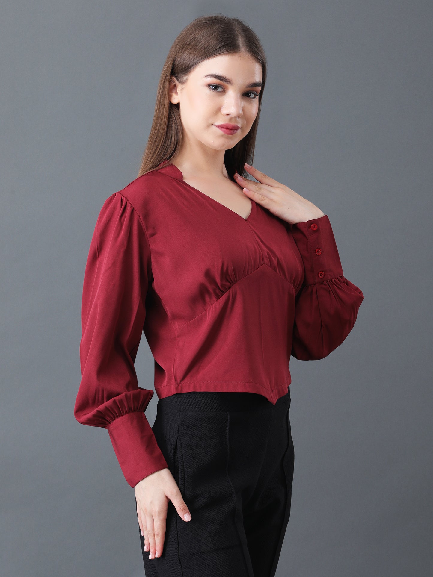 Women's Maroon V-Neck Long Sleeve Crop Top