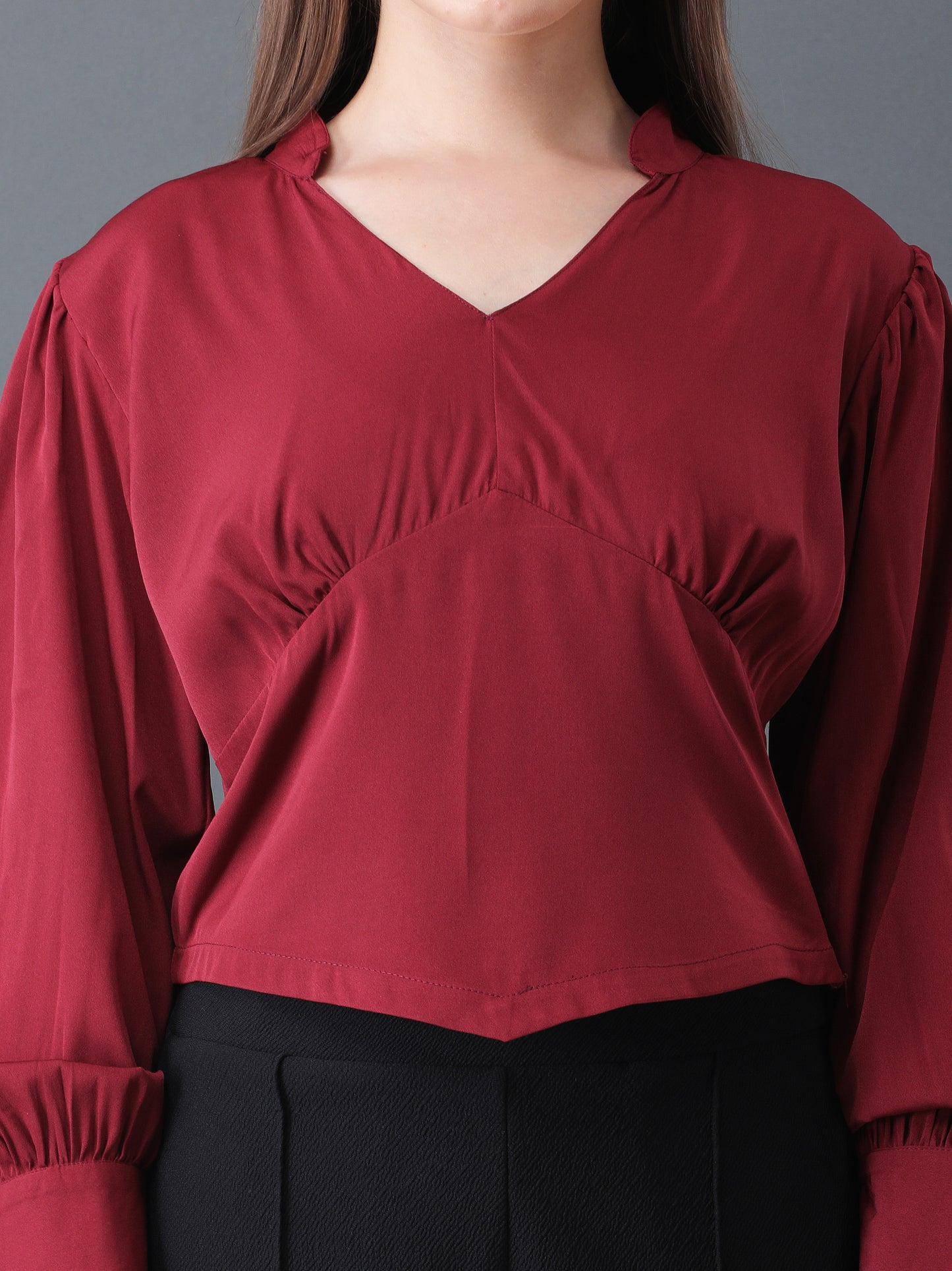Women's Maroon V-Neck Long Sleeve Crop Top