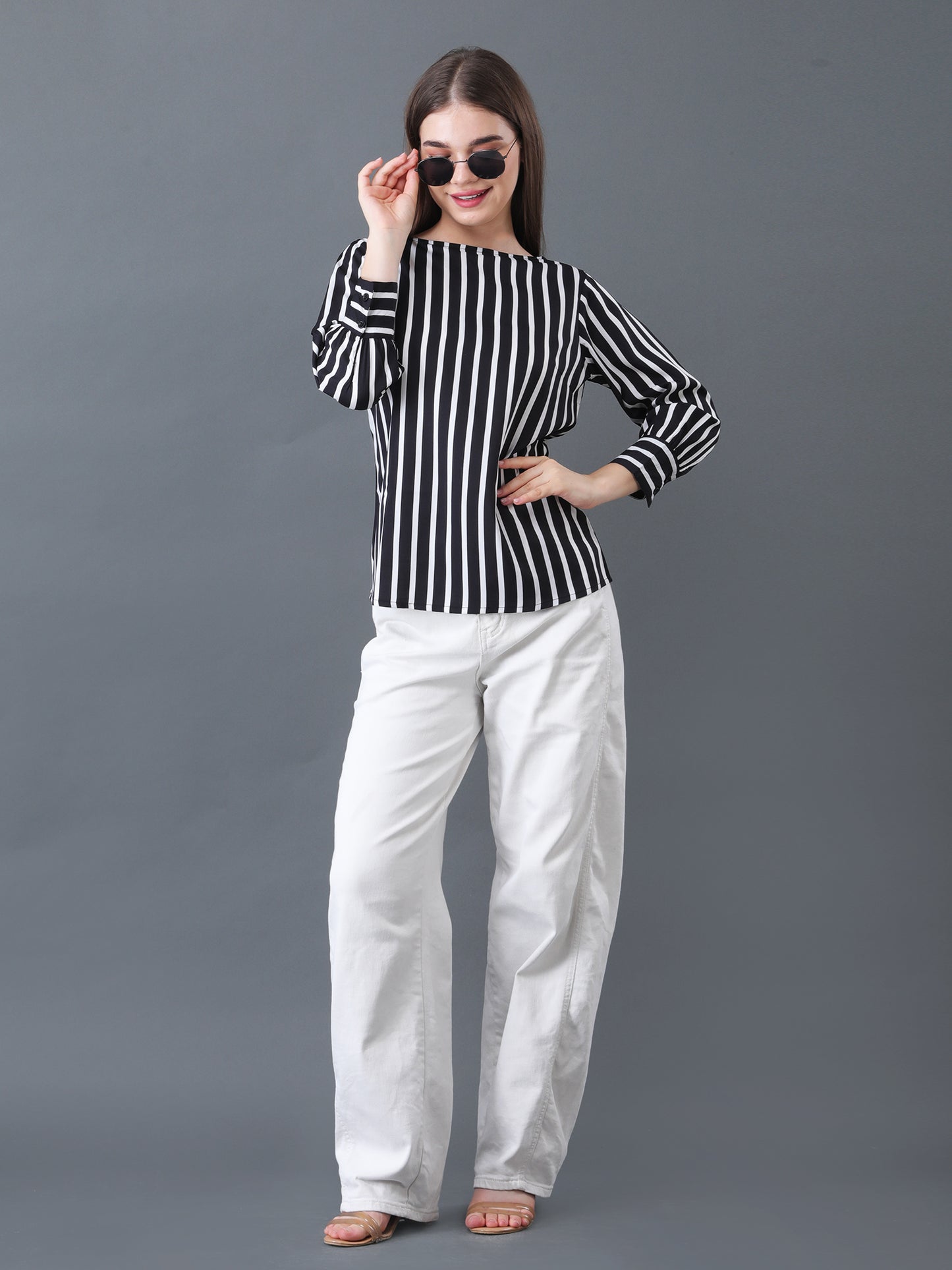 Women's Black and White Vertical Stripe Long Sleeve Top