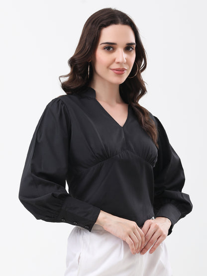 Women's Black V-Neck Long Sleeve Crop Top