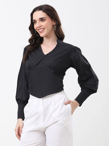 Women's Black V-Neck Long Sleeve Crop Top