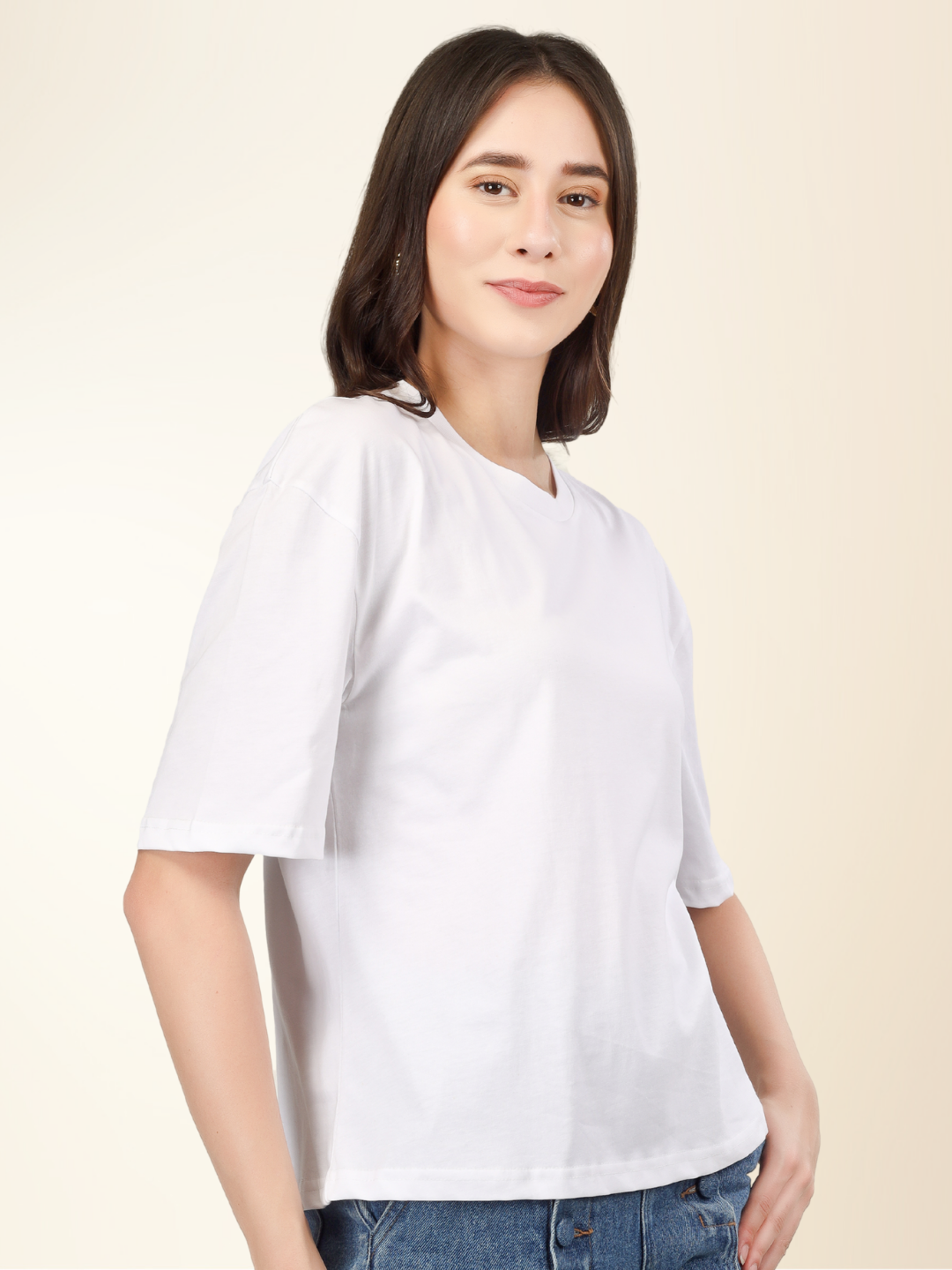 Oversized Cotton Tee – Laid-back Fit with Urban Edge