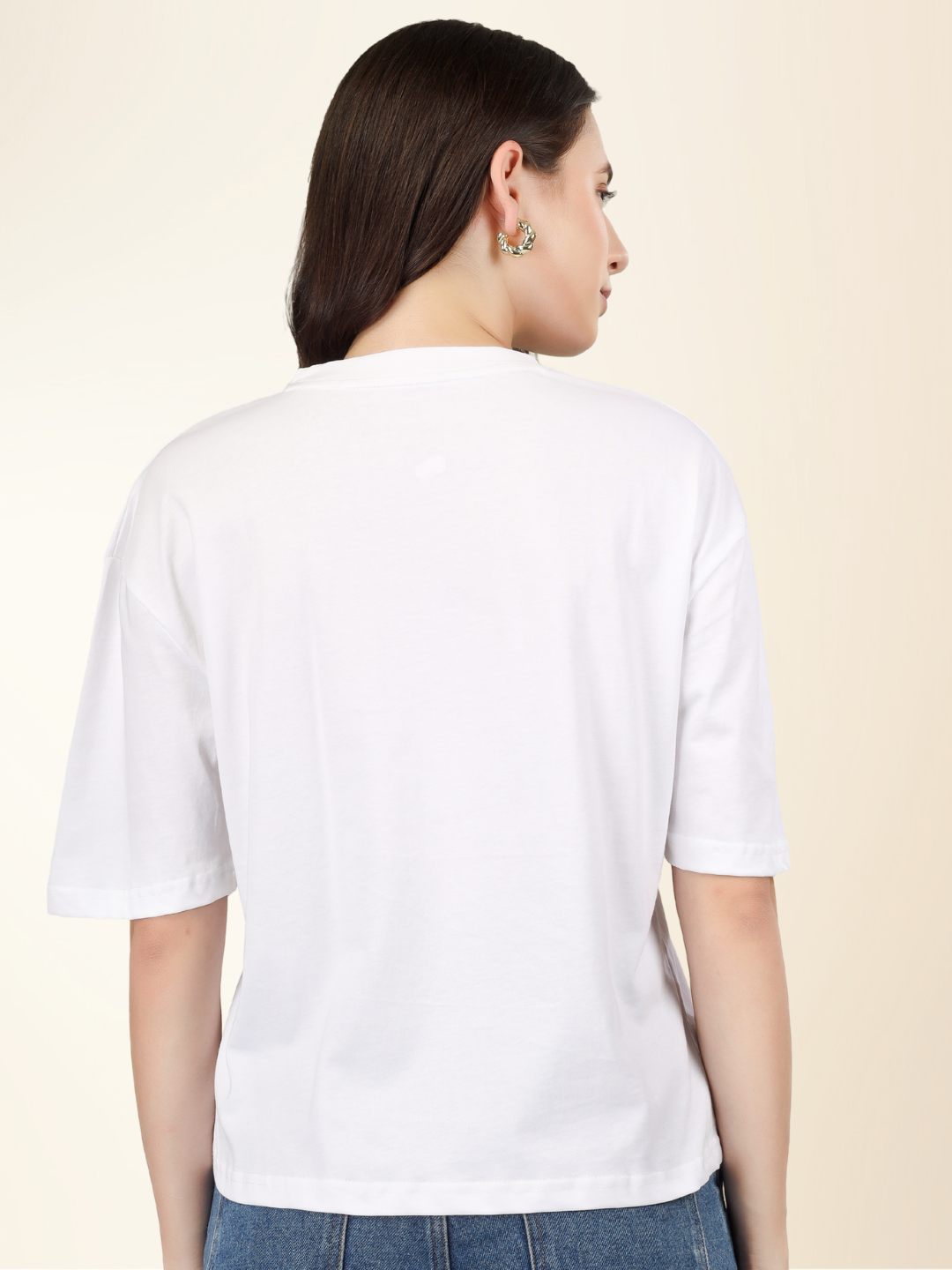 Oversized Cotton Tee – Laid-back Fit with Urban Edge
